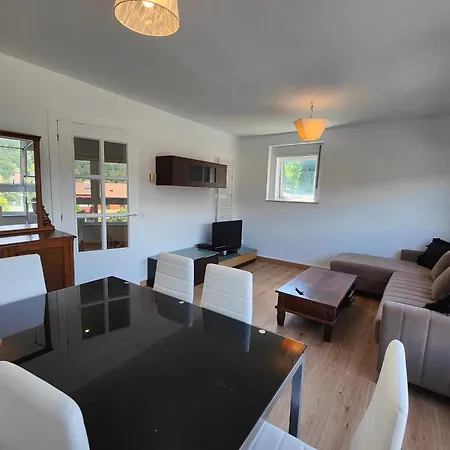 Chalet Con Wifi , Ps4 , Garaje, 5 Dormitorios, 3 Banos, Santiago De Compostela Exterior photo